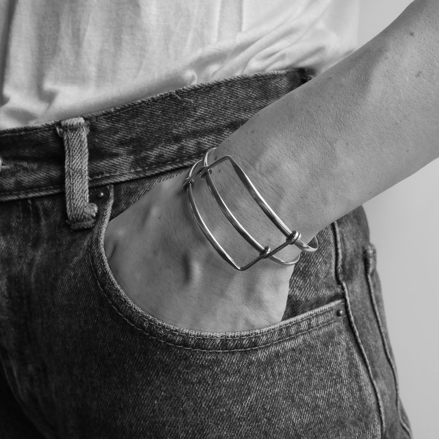Triple parallel sliding bracelet 
