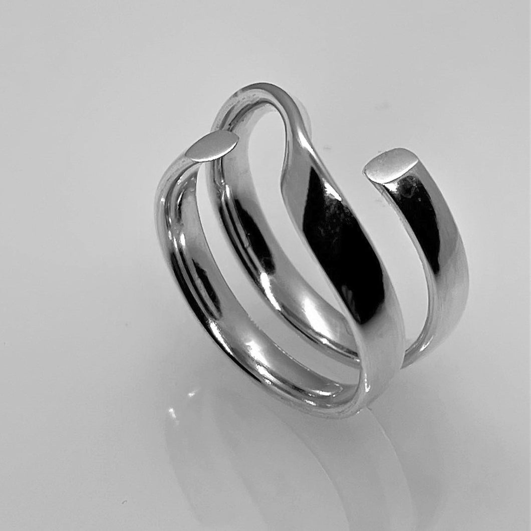 Bague Möbius